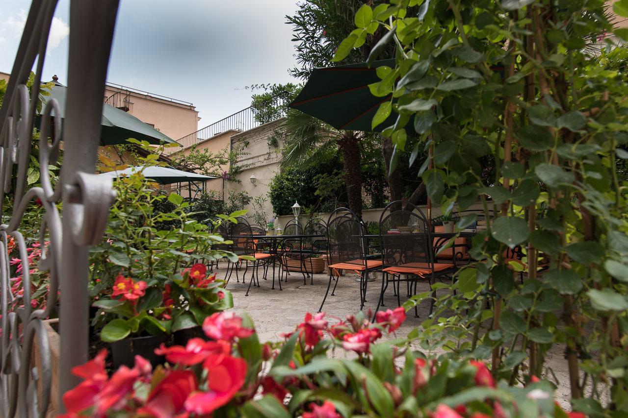 Hotel Villa Delle Rose Roma Esterno foto